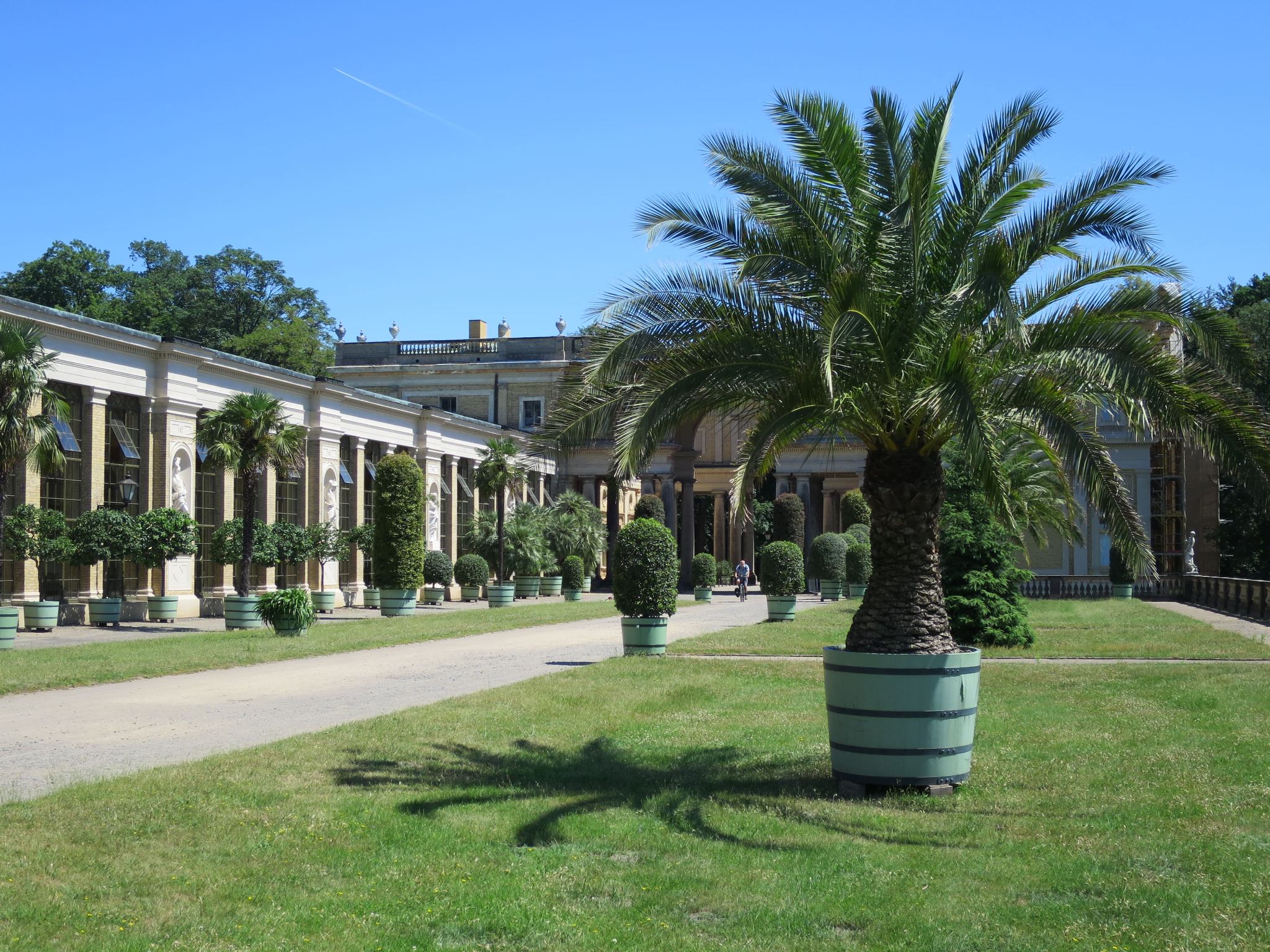 Schloßpark 24